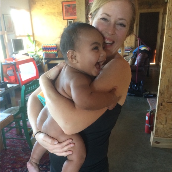 Meet your Posher, Alison - Picture 1 of 1